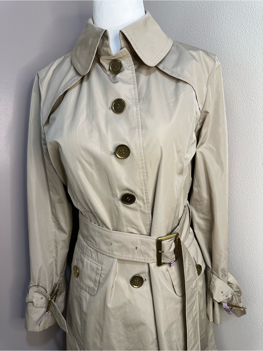 Authentic Burberry lightweight trench coat